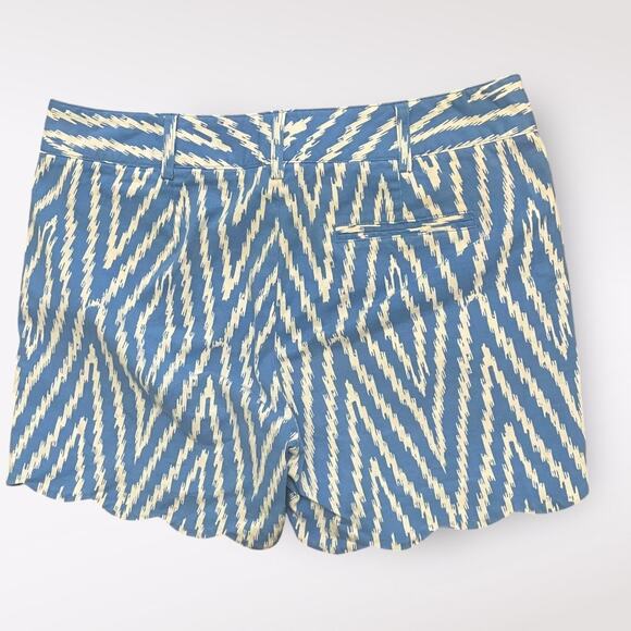 J. McLaughlin Diamond Patterned Scalloped Shorts‎ Womens Size 4 Blue White - Picture 8 of 11